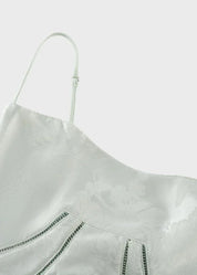 Tailliertes Satin Maxikleid