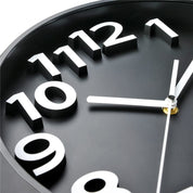 MINDO Schlichte Wanduhr