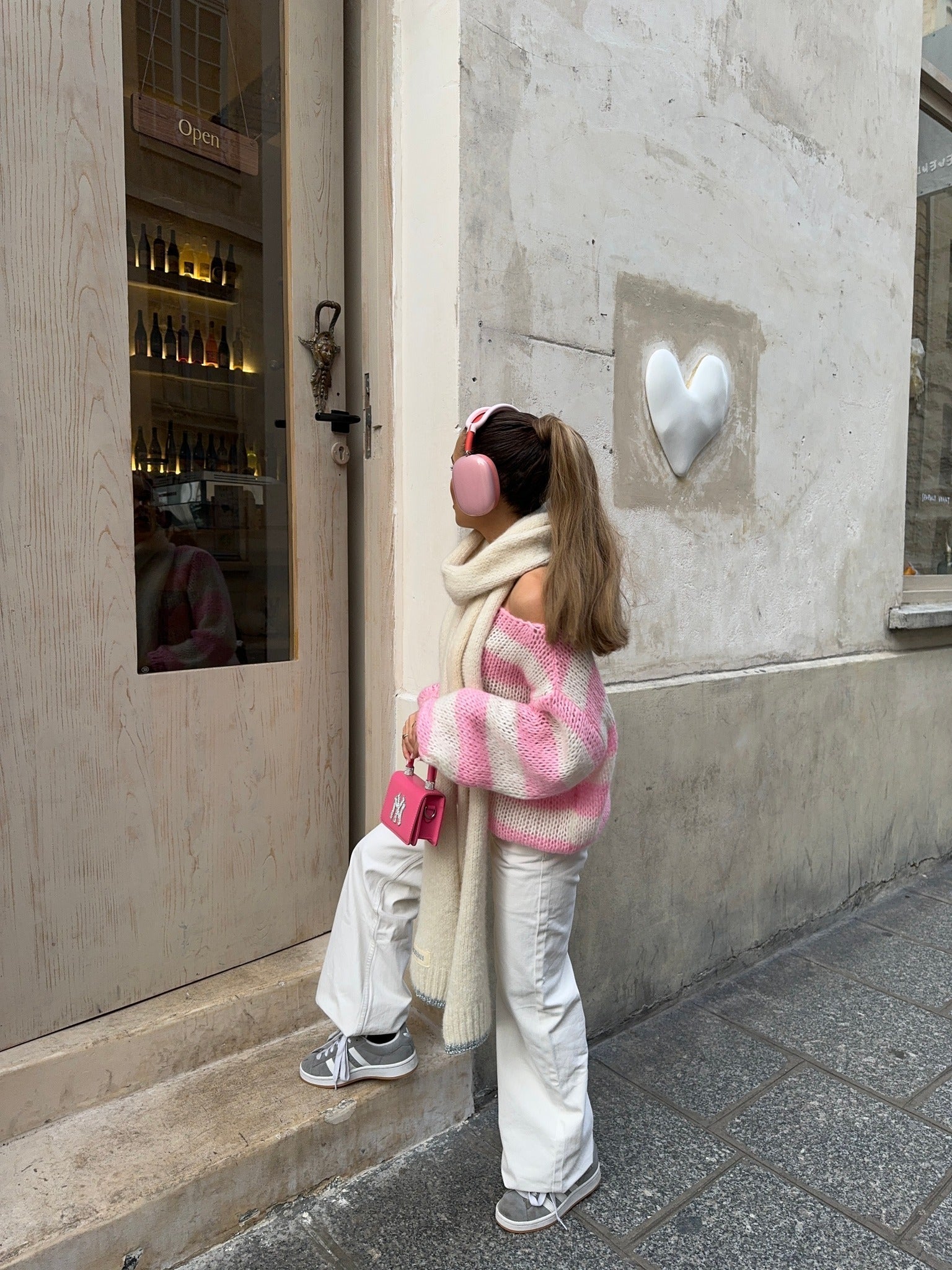 Gestreifter Strickpullover