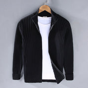 Stilvoller Herren Rippstrickjacke