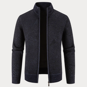 Stilvolle Winter Strickjacke mit Kapuze