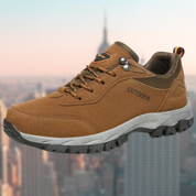 Robuste orthopädische Turnschuhe