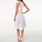 Stilvolles Kleid mit charmanten Rüschen