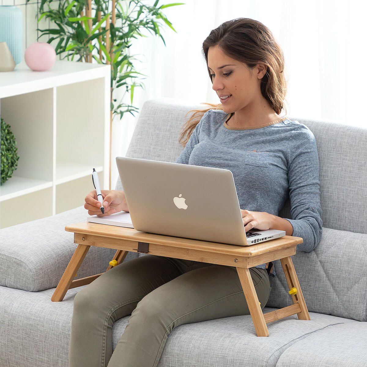 Innova Faltbarer Laptoptisch aus Bambus
