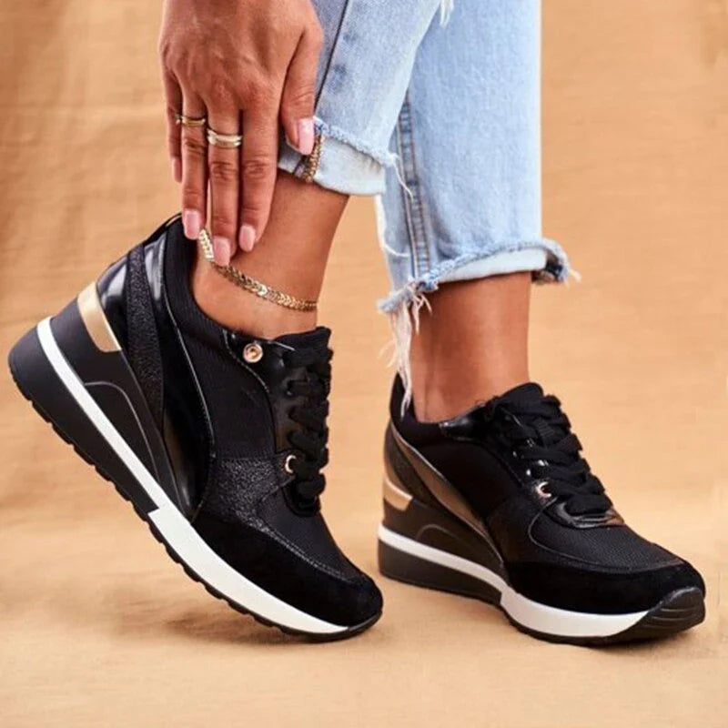 Modische Turnschuhe für Frauen