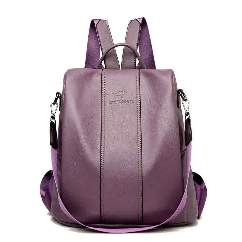 Lederrucksack mit mehreren Fächern