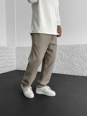 Moderne gerippte Hose