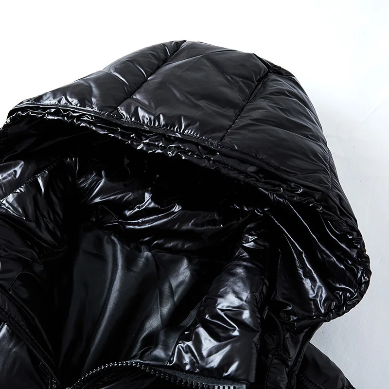 TOM Daunenjacke mit schwarzem Schimmer, Winterjacke